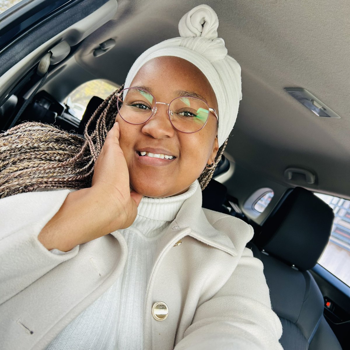 A Female Buccaneer 🏴☠️🥹💙🌸 tweet media