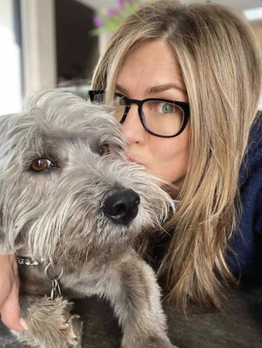 Jennifer Aniston tweet media