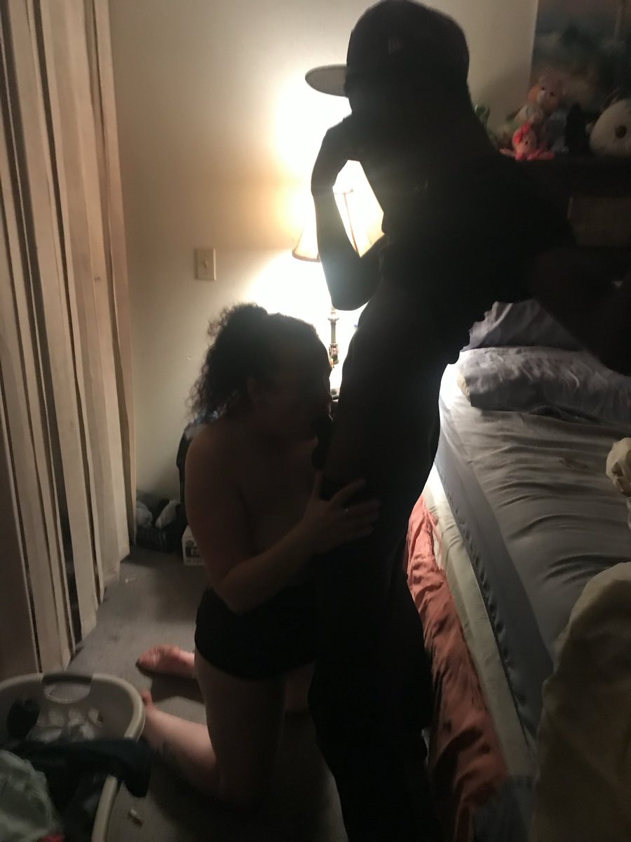 bncnpcb's tweet photo. @Hotwivesclub1 @Dncr_Marilyn was thanking our uber driver https://t.co/sbjAe4tMvb