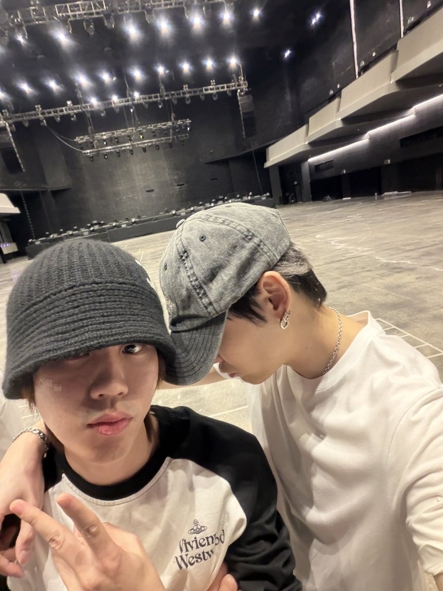 บุนบุ่นบุ้นบุ๊นบุ๋น Mitsuaki Akito🥦 tweet media