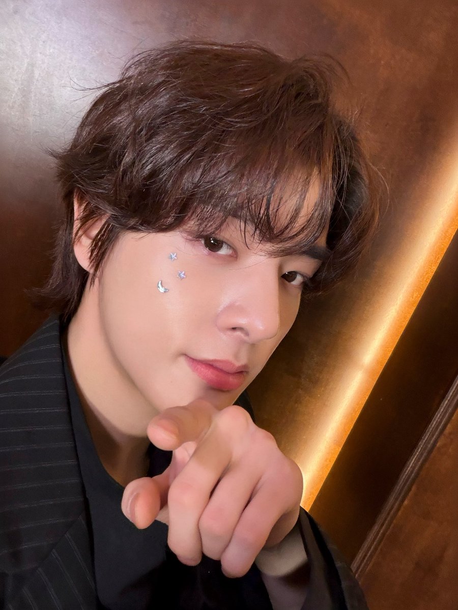 cimjake's tweet photo. @fSunghoon pap sama kamu https://t.co/WclqYFqeOY