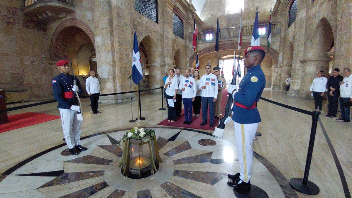 CPEPRD's tweet photo. Efemérides Patrias conmemora Día del Soldado Democrático honrando la memoria de Fernández Domínguez y combatientes constitucionalistas

https://t.co/8O6mW33wWI @luisabinader @RaquelPenaVice https://t.co/EiqiAItvqv