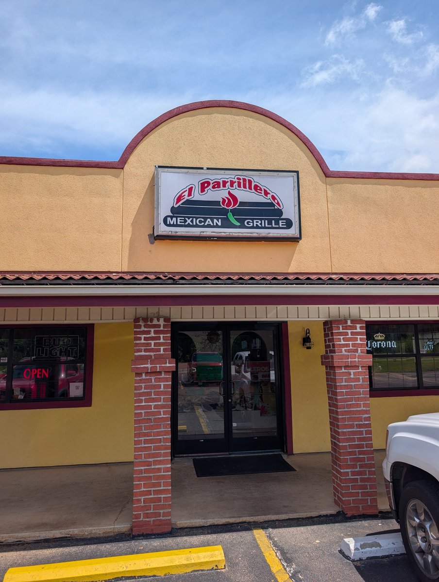 ScottG_Shift4's tweet photo. Another Upgrade to #Shift4 to the Los Parrilleros restaurants, this one is located in Taylortown, MS. Welcome to the family https://t.co/ONJP3swovf