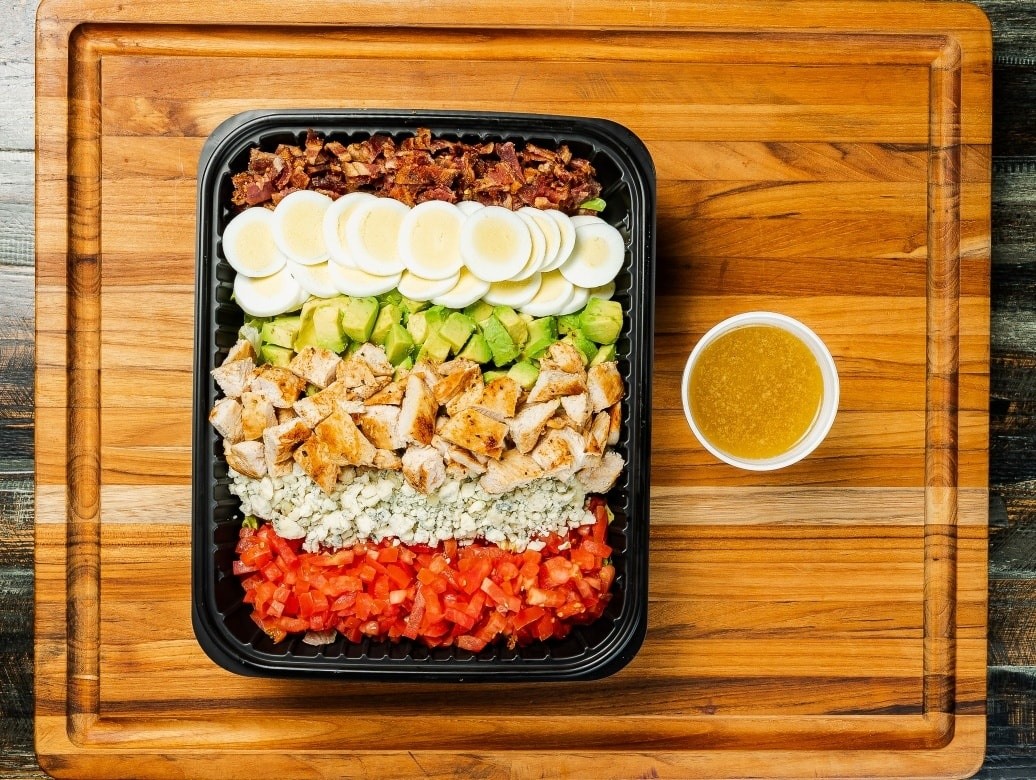 BtbEdmond's tweet photo. Memorial Day rule #1: Nobody shows up hungry. 🇺🇸

That’s where we come in.

Party platters, growlers, and to-go 6 packs from Bricktown Brewery make hosting easy and delicious.

Tag the friend who’s bringing the drinks… or the one who just shows up to eat. 👀

#MemorialDay https://t.co/xX7lTEeF2s