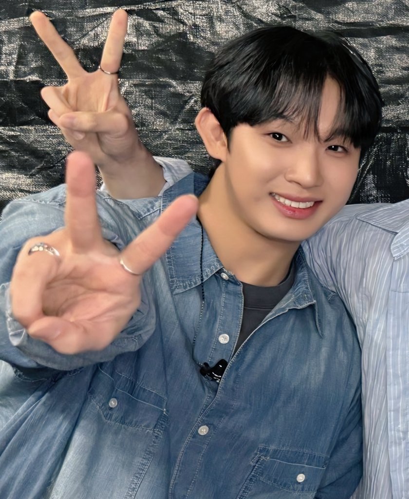 ヒョンシク³⁷ᴵᵒᵛᵉ*.· *+:。.。:+*ғᴏᴄᴜꜱ🪐 やっぱりヒョンシクだ ヒョンシク³⁷ᴵᵒᵛᵉ*.· *+:。.。:+*ғᴏᴄᴜꜱ🪐 やっぱりヒョンシクだ