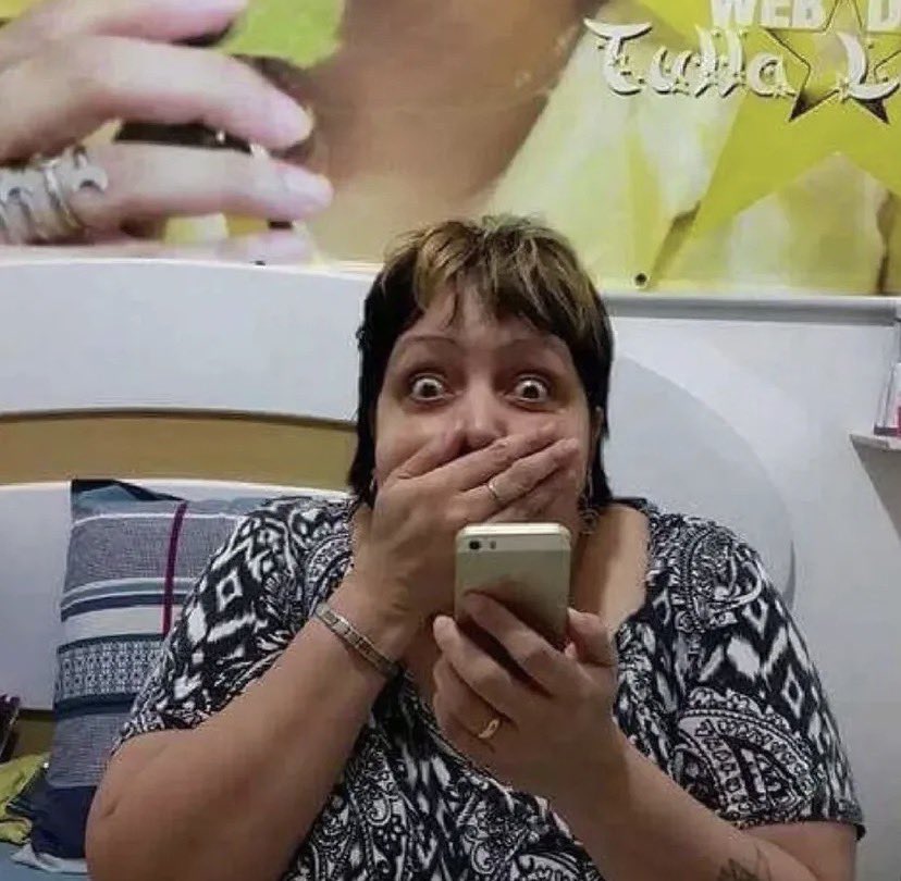 Paty738317's tweet photo. @fwspzs_1 @eulluquinhas2 Menina bater com isso na cara é papo de olho roxo https://t.co/B36q3ud9uX
