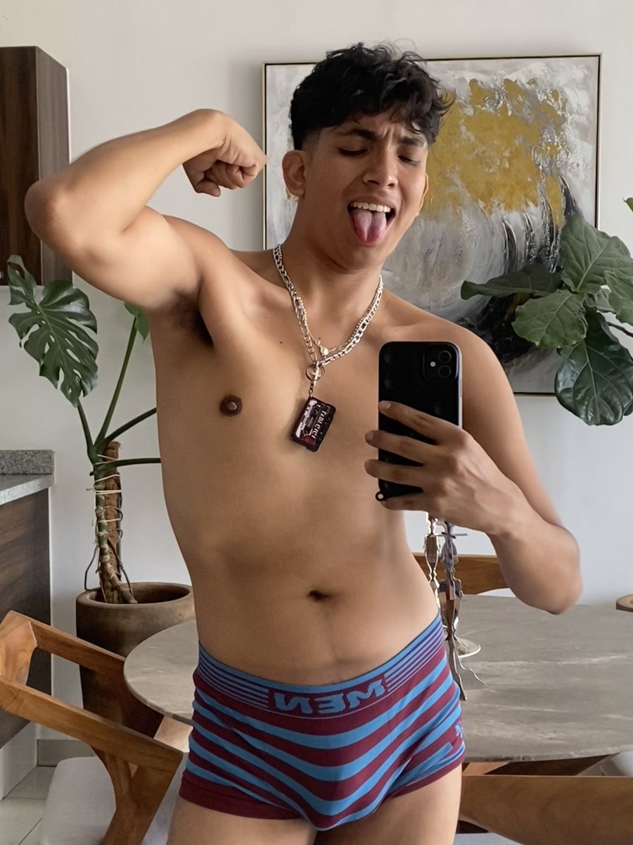 bello_sodi's tweet photo. Ponte a lamer y a oler cabron 🔥

Telegram XXX disponible, un solo pago 🥵 https://t.co/OfMPYVh85m