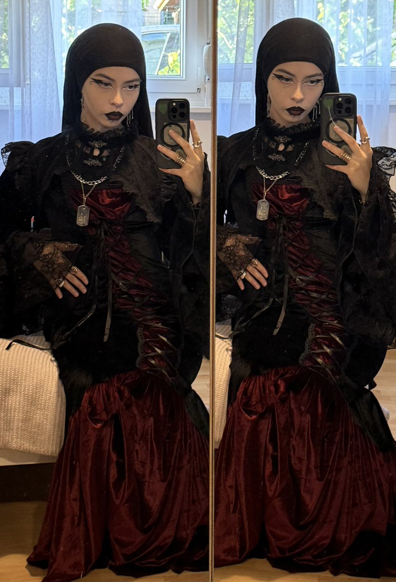 ℜ𝔞𝔳𝔢𝔫 ⚔️ tweet media