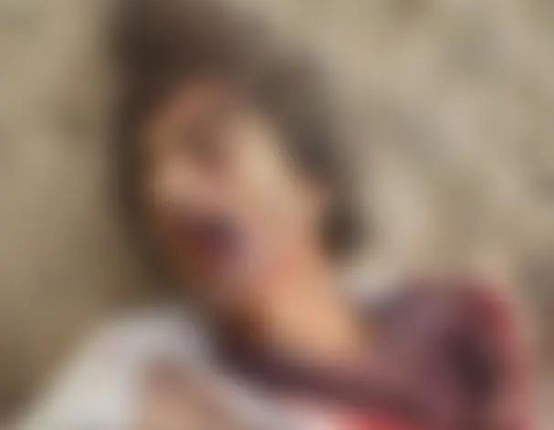Azad_Bagram's tweet photo. د افغان ابدالي پر خاوره اوس هم
ميوندي ملالي اتلاني سته  افرين

د ناوې ولسوالۍ امینه قوامندانۍ د هغې ښځې سره نغدې مرسته کړې ، چې غل یې په ډزو وژلی.

دا د هغه غل د جسد عکس دی، چې د هلمند ناوې ولسوالۍ کې یوې ښځې کور ته د اوښتو پر مهال په ډزو وژلی و. https://t.co/nmnuDS0NEa
