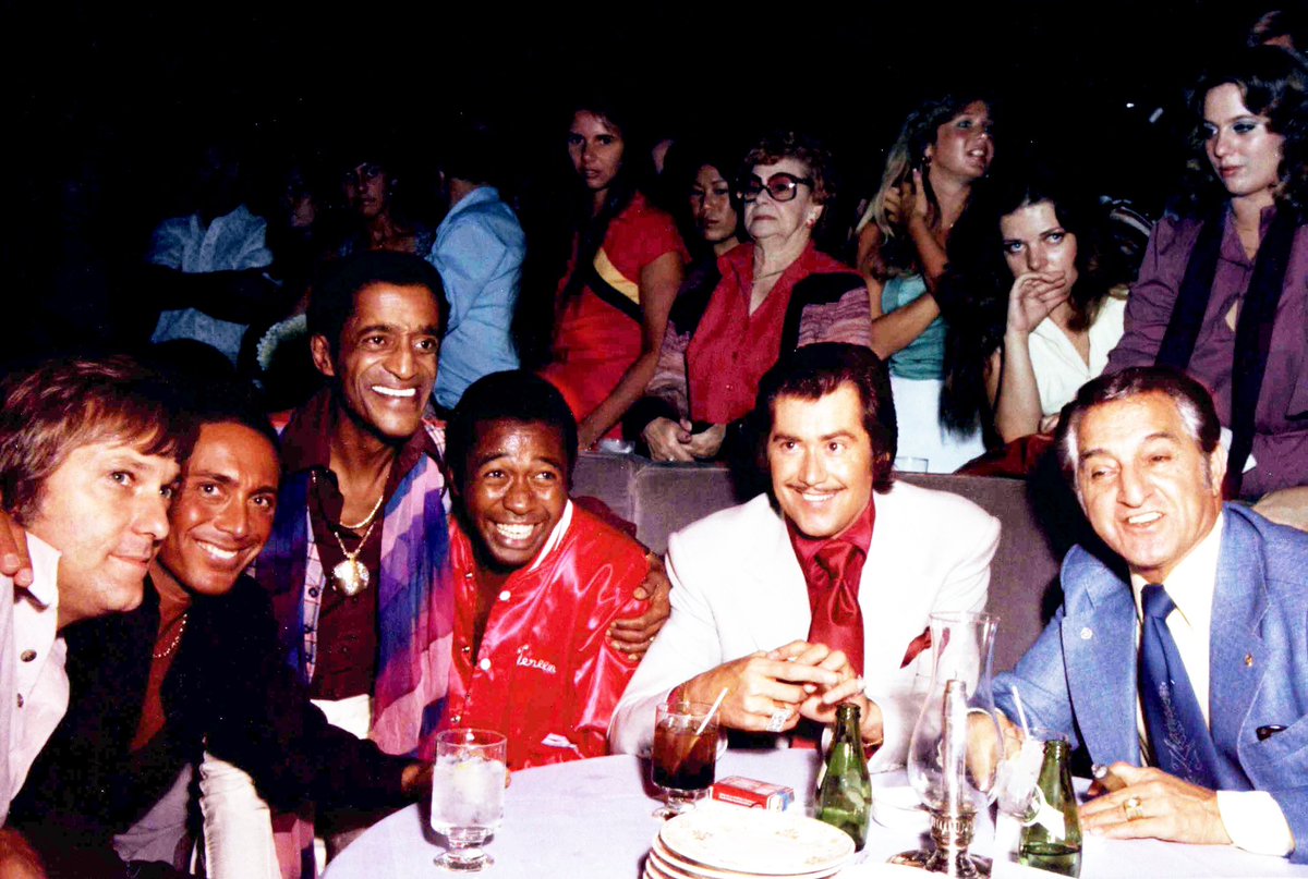 BenVereen's tweet photo. Sweet memories 🙏🏾❤️ https://t.co/Nk7GTWggxk