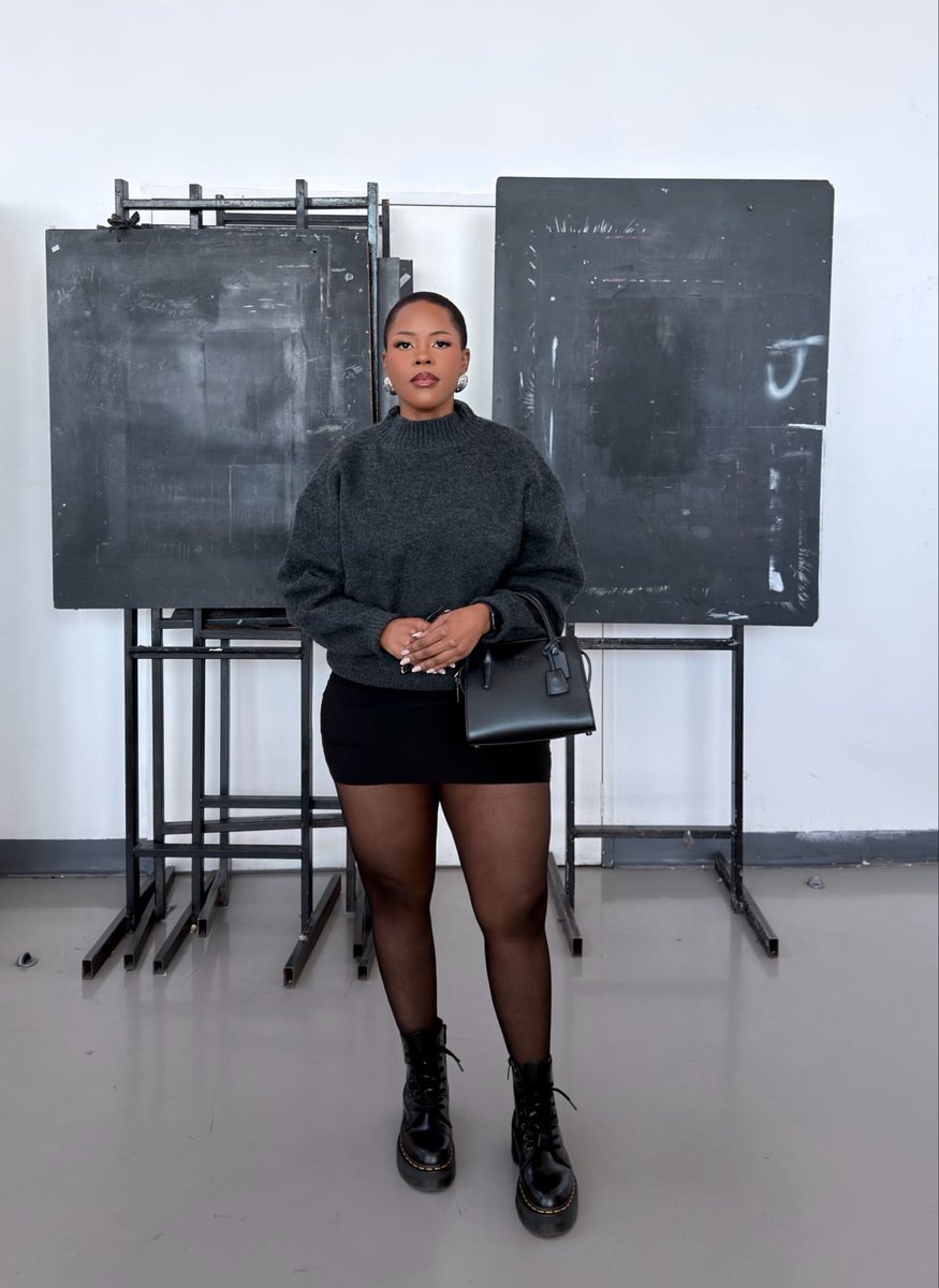 Ntombiyombuso tweet media