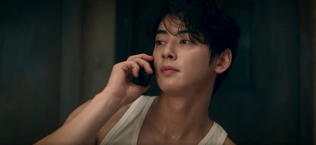 SallyInWooVerse's tweet photo. IDOL 😮‍💨                                     ACTOR 🔥
#차은우 #TheeeChaEunWoo #ChaEunWoo https://t.co/NOW35UcPYU