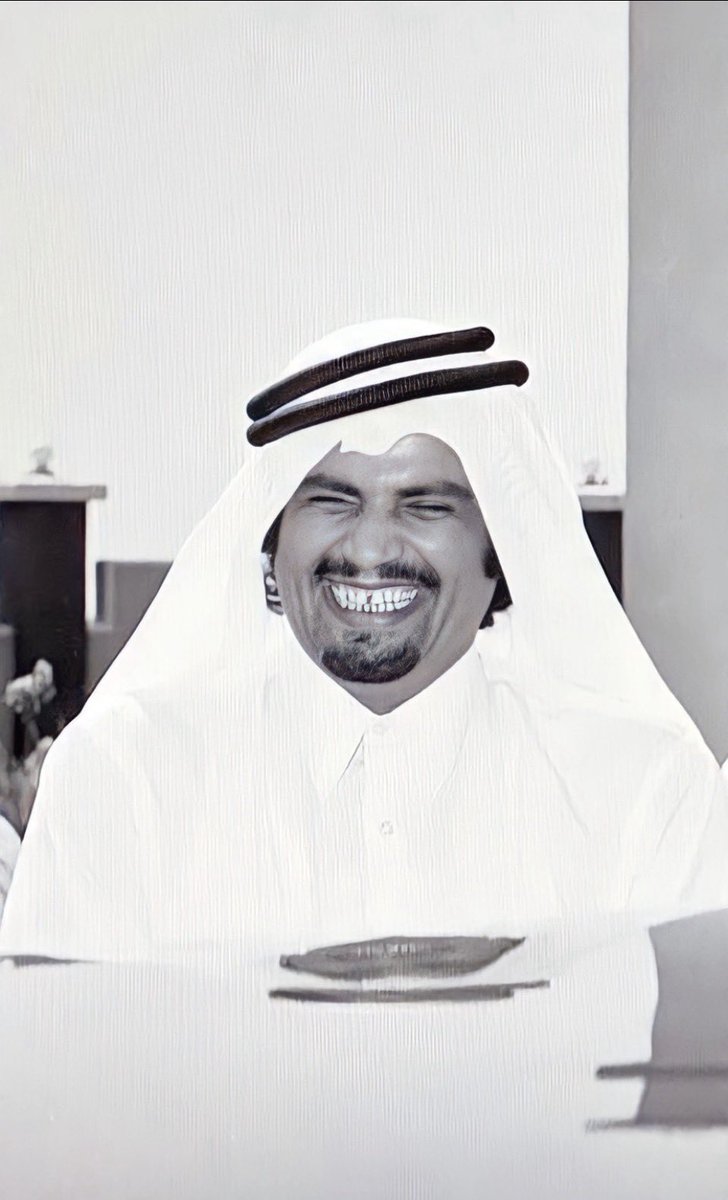 SYagout's tweet photo. @AlnuaimiNasser1 لا غرابة في هذا من الشيخ حمد الله يحفظه و ابوه المتواضع حاتم زمانه الشيخ سحيم بن حمد جعله الجنة https://t.co/M5d1gcemNQ