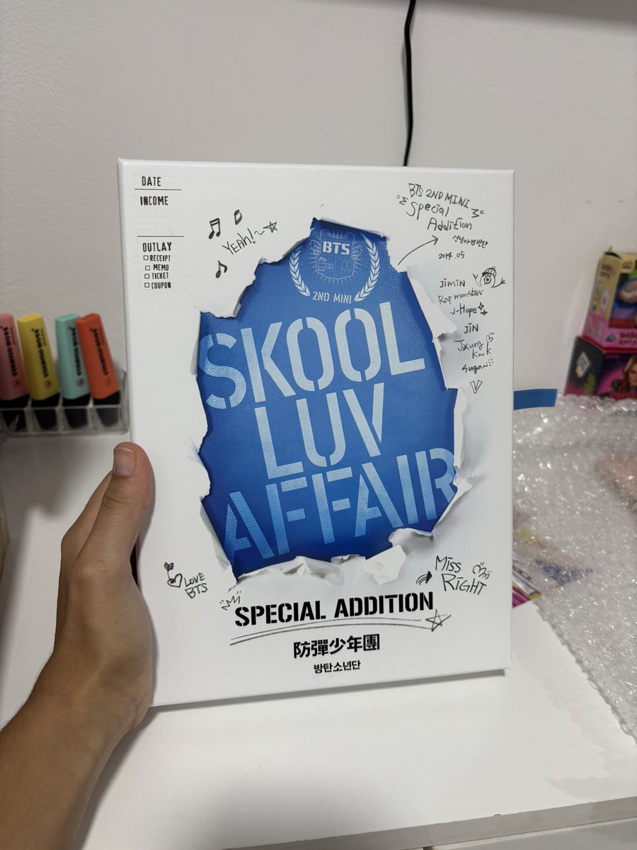 kookcollect's tweet photo. VOCÊS NAO SABEM https://t.co/2qhzgLtw04