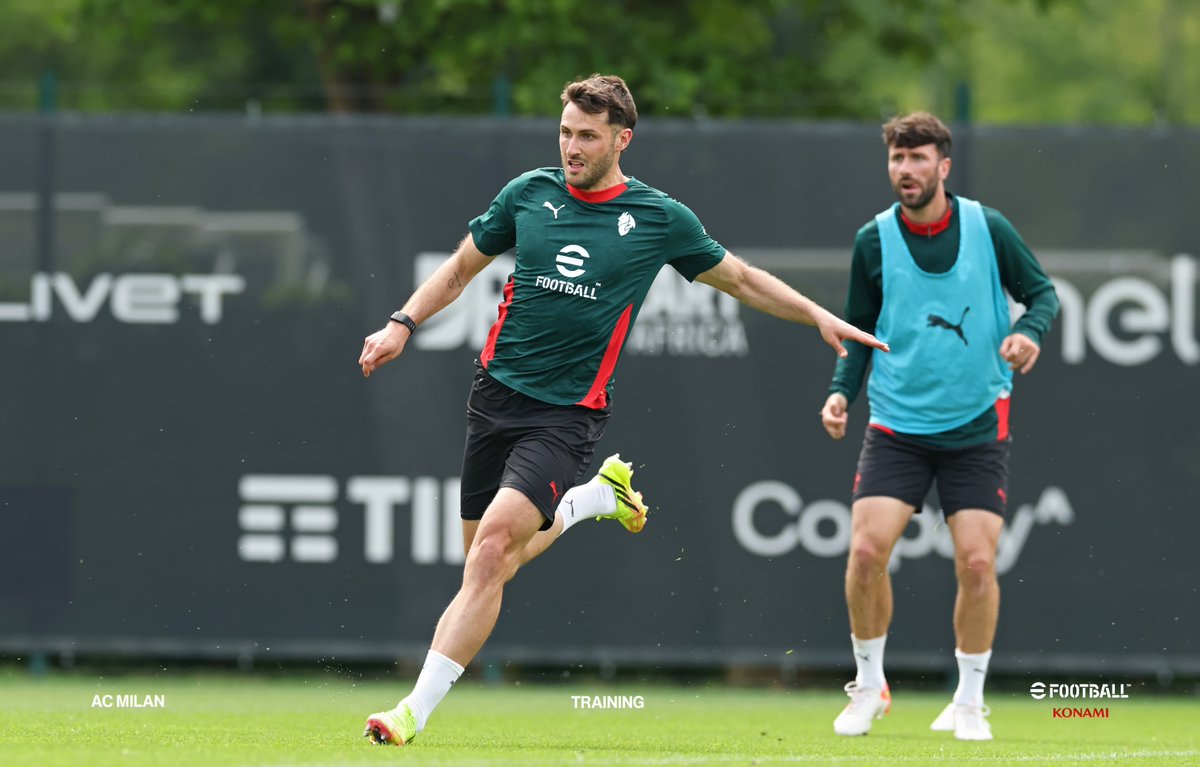 AC Milan tweet media