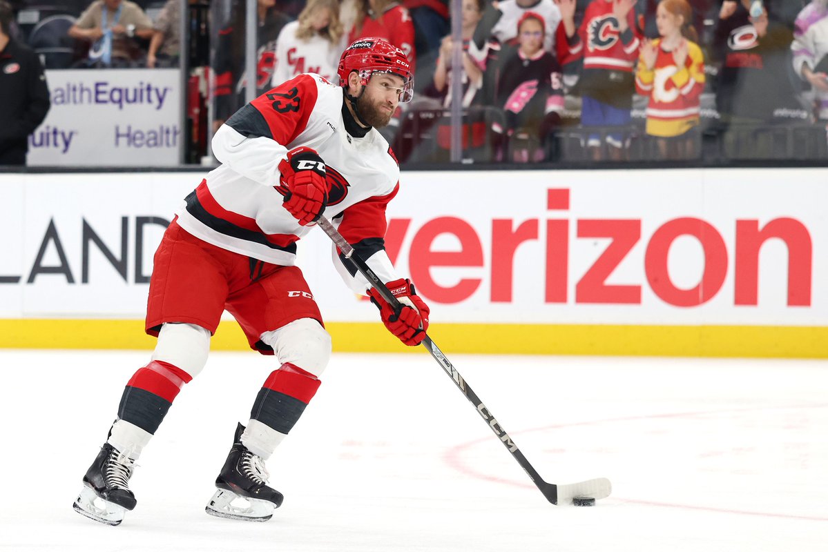 Hockey Ministries tweet media