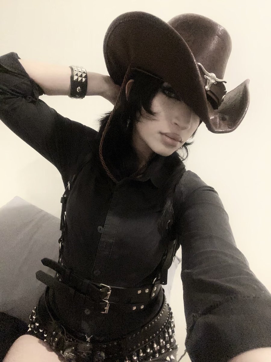 fvkkua's tweet photo. https://t.co/SYUaJ6DlAH