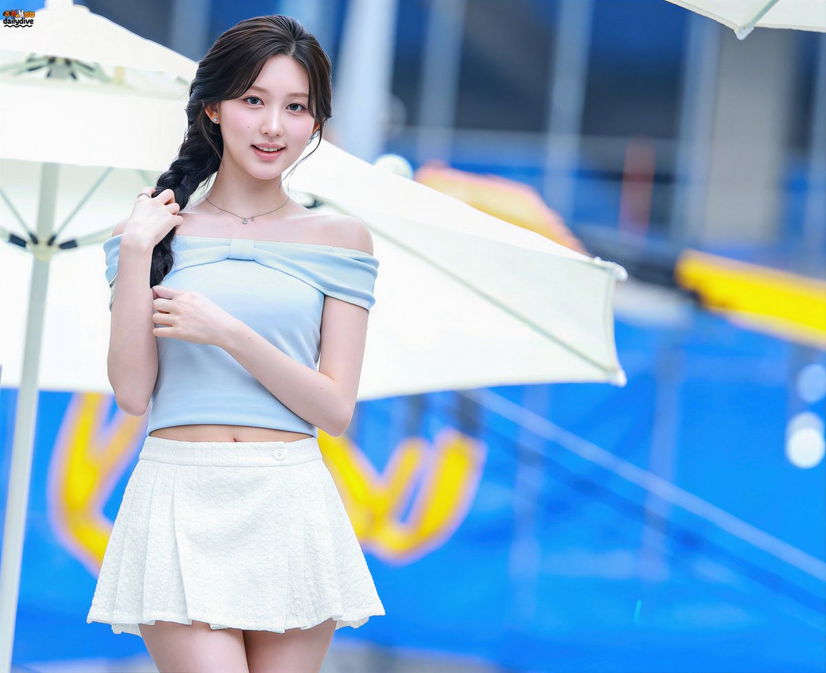 ytdive17700's tweet photo. 260519 Senka Brand Event

#IVE #아이브 #GAEUL #가을 #ガウル #アイヴ https://t.co/f8KKlRyUOO