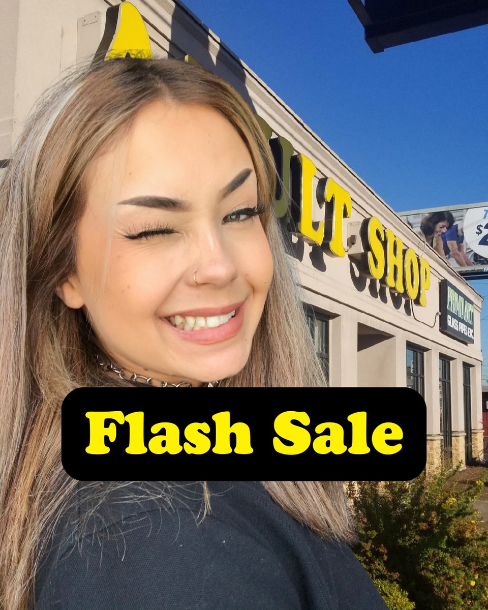 TheAdultShop's tweet photo. 🚨 1 DAY FLASH SALE 🚨

✨ 20% OFF 1 item in store
OR
💻 30% OFF online with code: G3452RU1
Lingerie, toys, massage &amp; more 😏
Ends tonight.

Shop now: https://t.co/v30BfSs9lq https://t.co/Ik7NUjxfYl