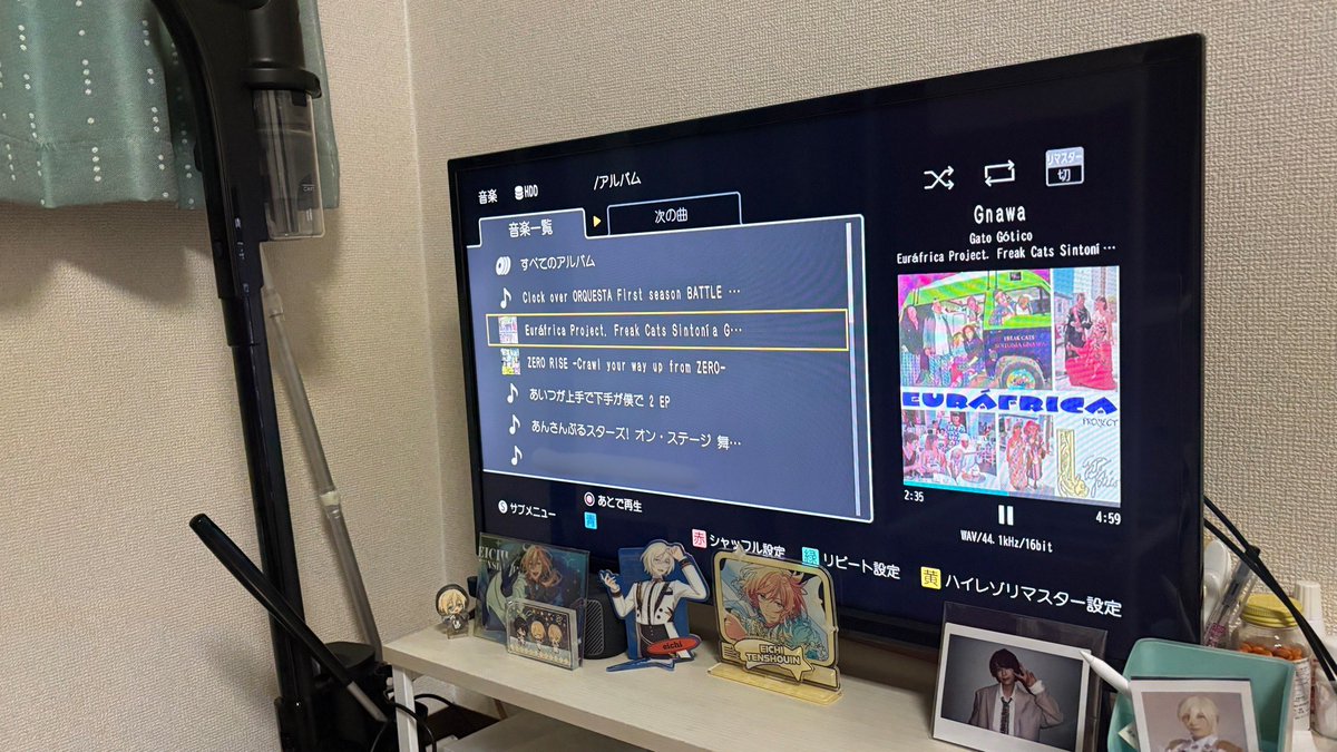 しろ tweet media