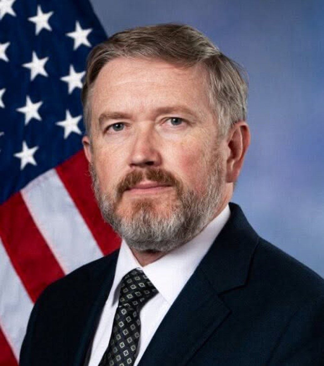 Moavia711's tweet photo. 🚨 JUST IN:

🇺🇸 More than $30 MILLION has already been spent on the Kentucky primary race between Thomas Massie and Ed Gallrein 😳💰

This is now officially the most expensive congressional race in U.S. history 🔥

Politics or a power game? 👀

#USA #Politics #Kentucky #Election https://t.co/sVRzAitHaT