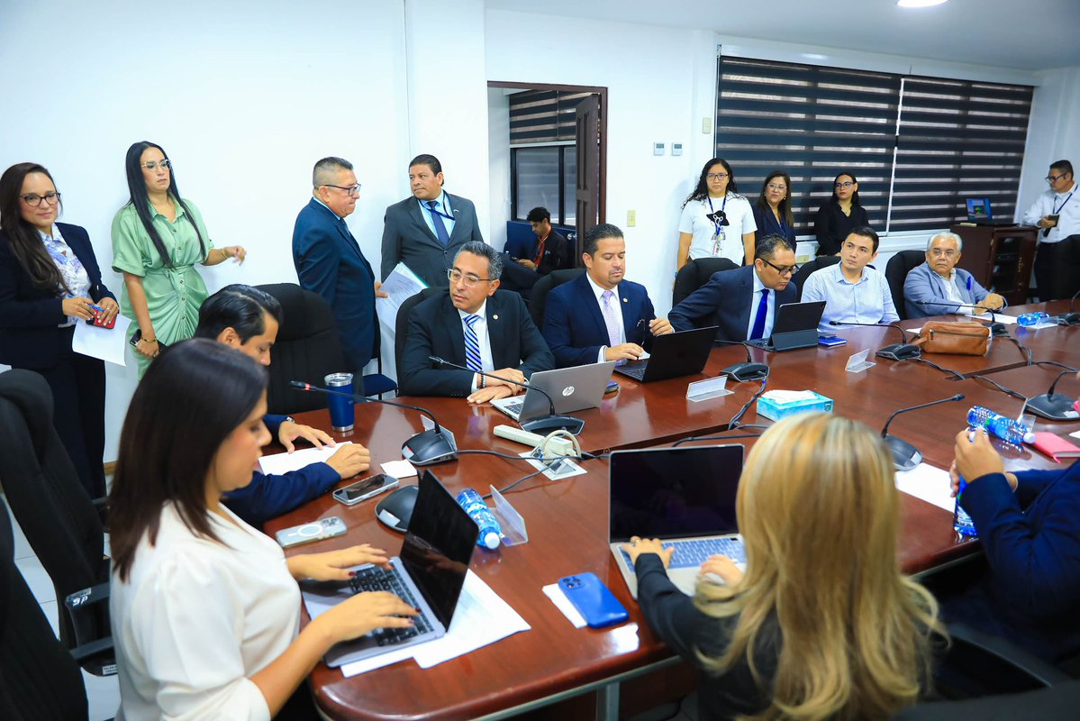 Dania González tweet media