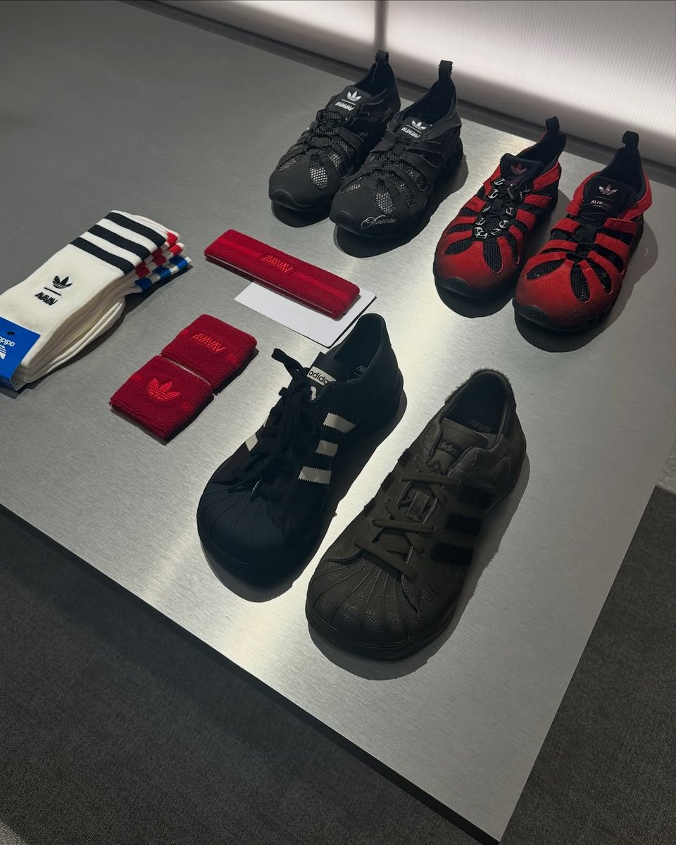 SneakersBR tweet media
