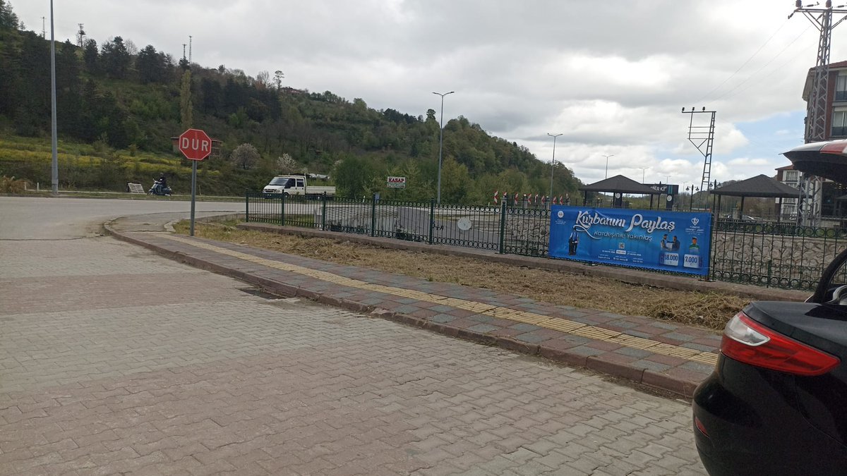 ErfelekMuftuluk's tweet photo. 📌 Kurban, Hz. İbrahim’in sadakati ve Hz. İsmail’in teslimiyetinin ifadesidir.

#KurbanınıPaylaş Kardeşinle Yakınlaş

👉Kurbanlarınızı TDV'mızın https://t.co/mE5e6bAxVf internet adresinden, #mobil bağış uygulamasından, #müftülüğümüzden #banka ve #PTT şubelerinden yapabilirsiniz. https://t.co/Nsj8R3r45S