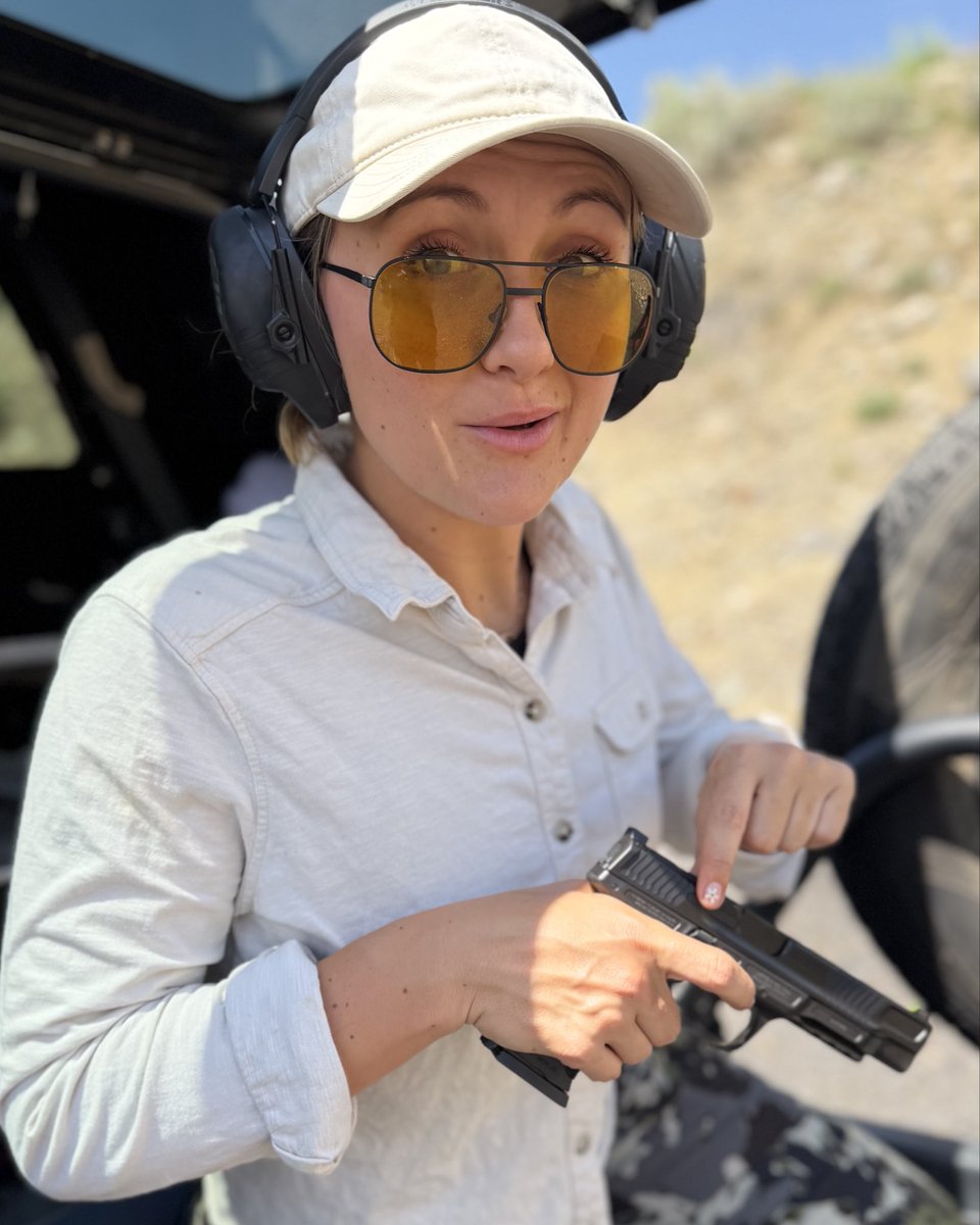 Lena Miculek tweet media