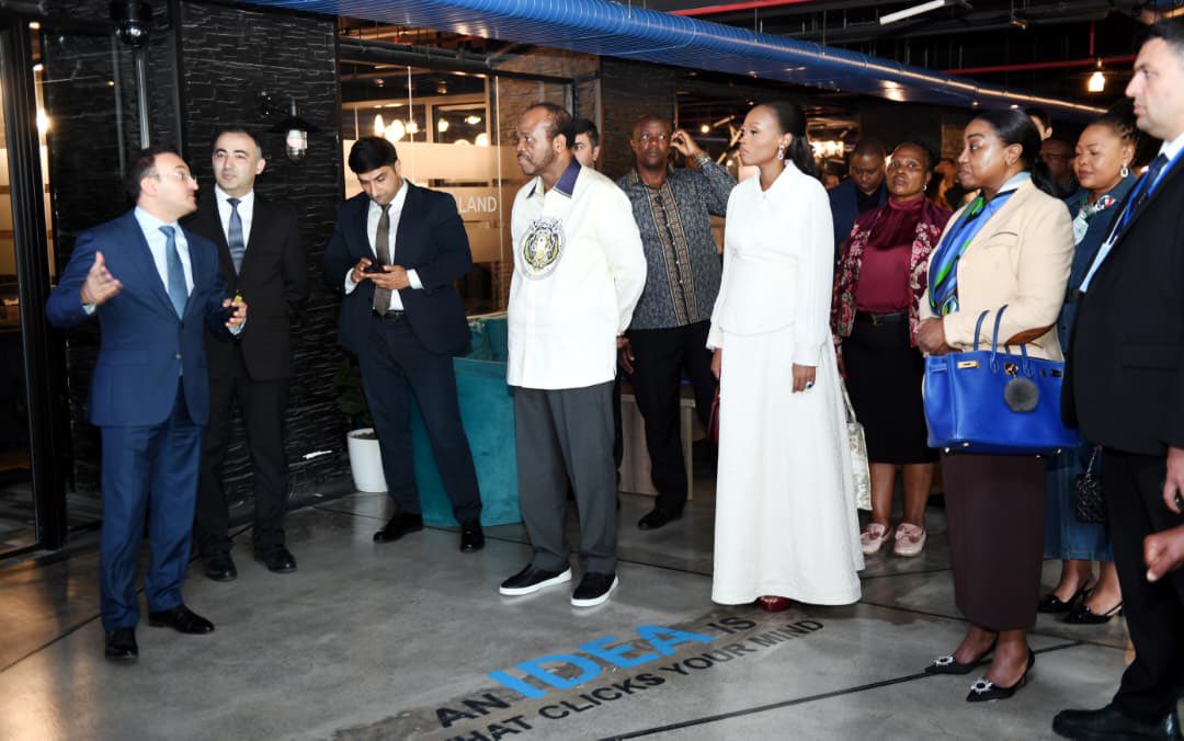 EBISRADIO's tweet photo. His Majesty King Mswati III, accompanied by Inkhosikati LaMashwama, has toured various projects in Baku, Azerbaijan. His Majesty visited the ASAN XIDMET Service centre which is a technologically advanced ONE STOP SHOP for government services. https://t.co/SlFTyYfDur