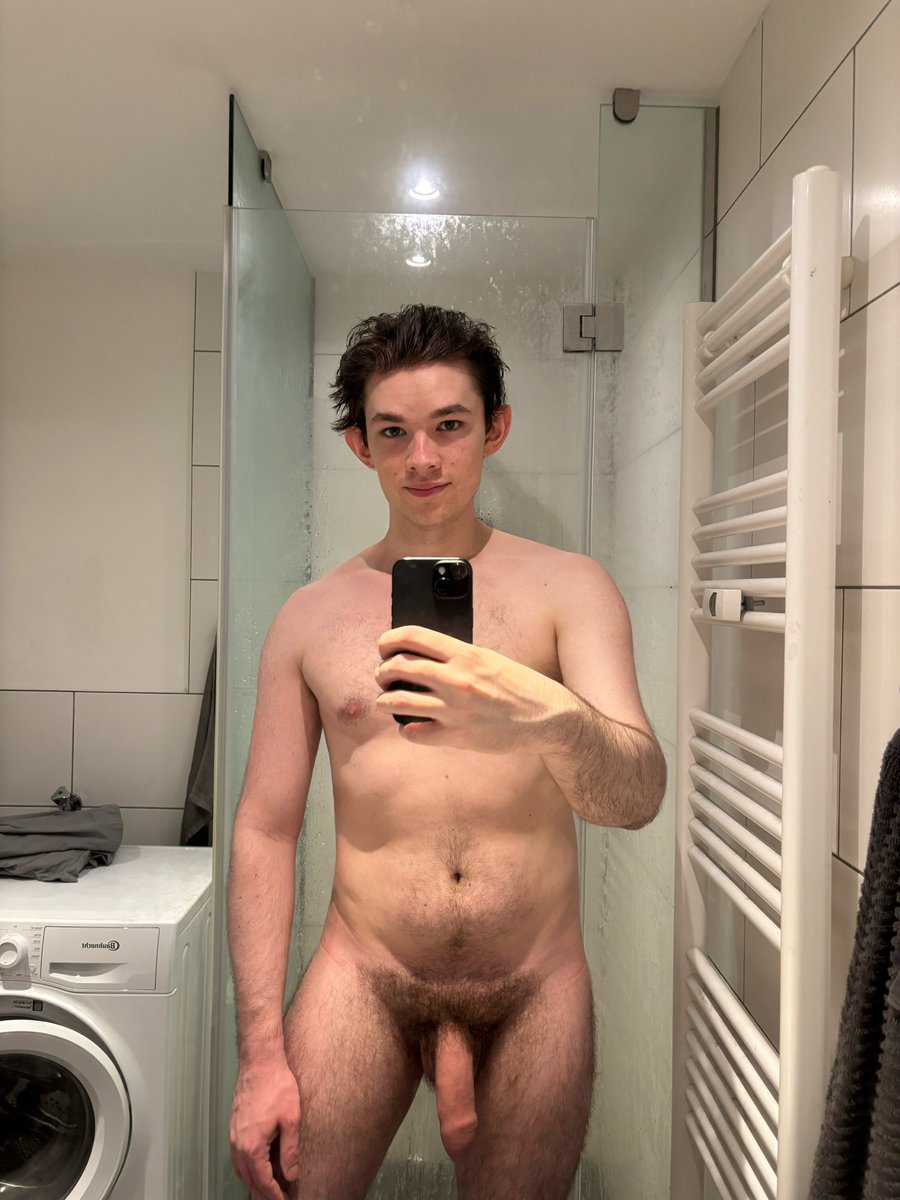 Alex tweet media