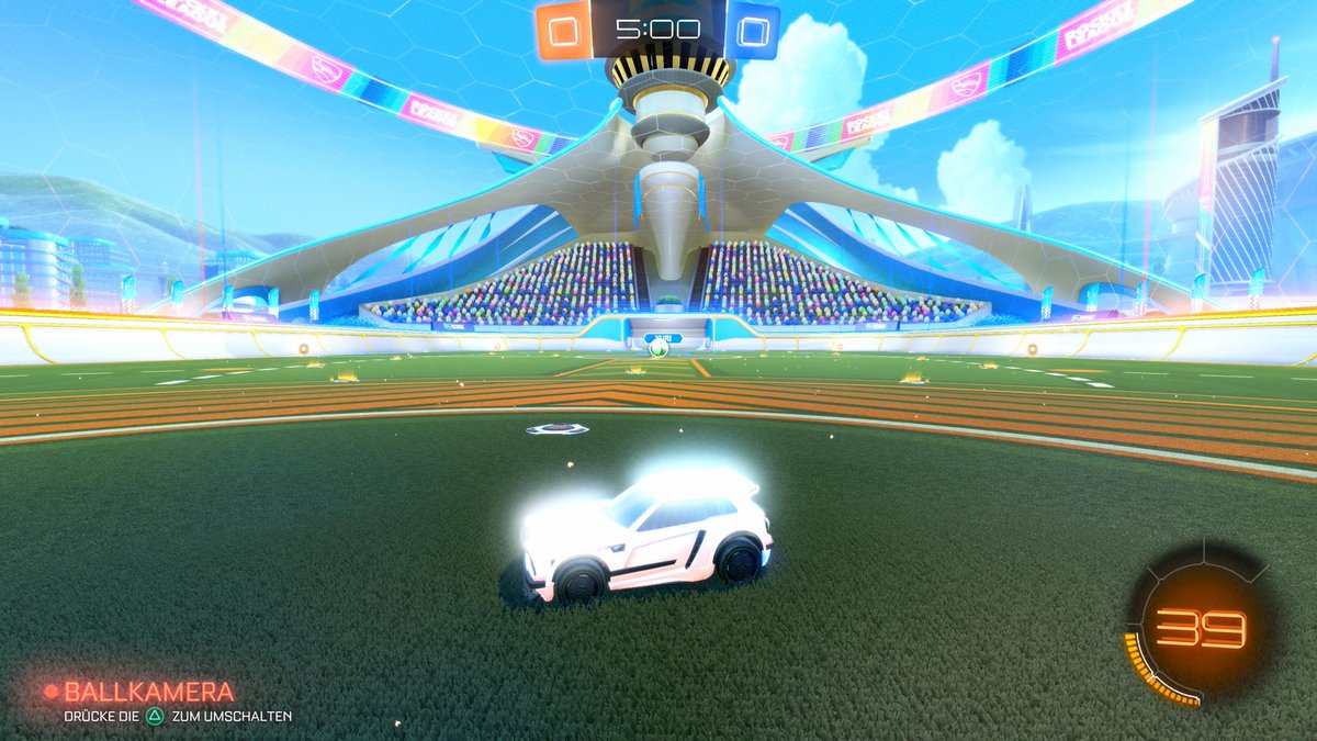 Lucas___rl's tweet photo. @RLEsports Bro, the decal is way to bright for multiple arenas, can you fix this please? https://t.co/5Z1ei5LBPc