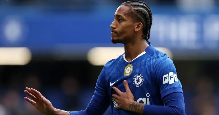 Tottenham Mil Grau tweet media