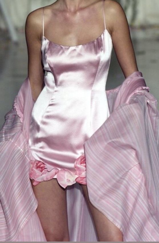 DvilCouture tweet media