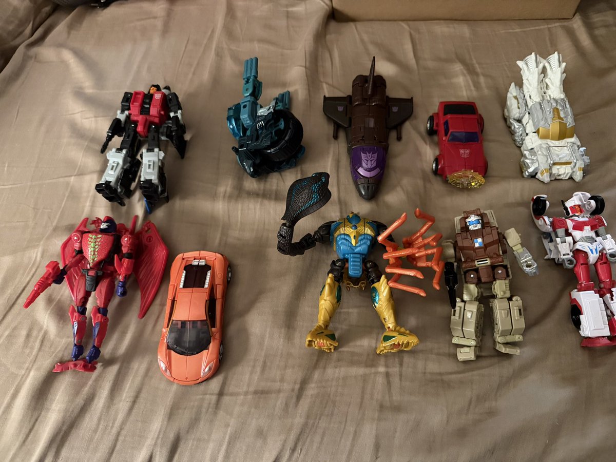 Ass Moments In Transformers History 🏳️‍⚧️ 🏳️‍🌈 tweet media