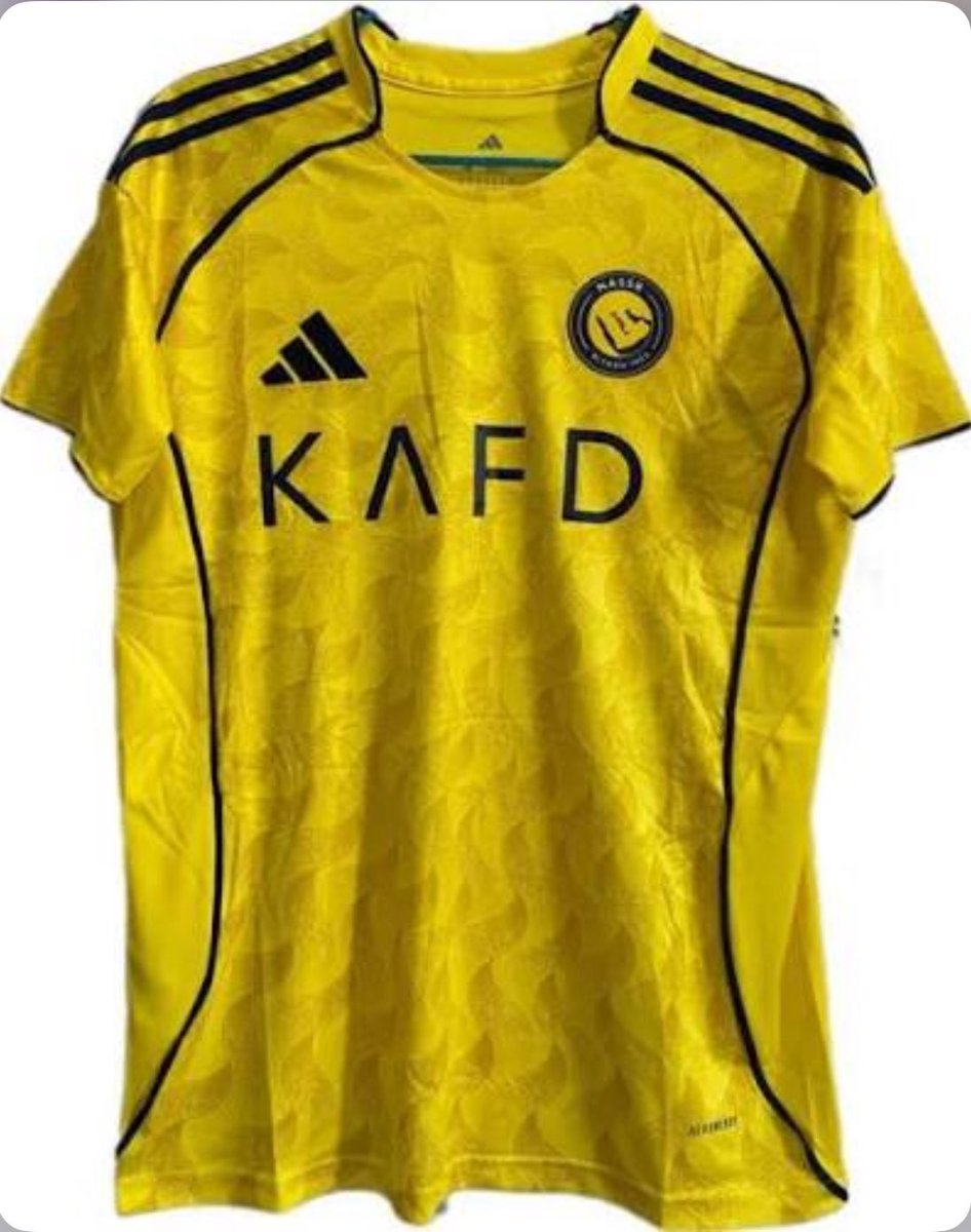 AlAlrsam's tweet photo. #النصر_ضمك
@Ulvd1548 
ماشاء االله تبارك الله 
100 تيشرت نصراوي من العاشق ابو سلطان لجماهير العالمي في حال تحقق الدوري باذن الله 
مبادره غير مستغربه من العاشق لجمهور العالمي 
شكرا ابو سلطان بيض الله وجهك
💙💛💙💛 https://t.co/Ys3qAA87p5