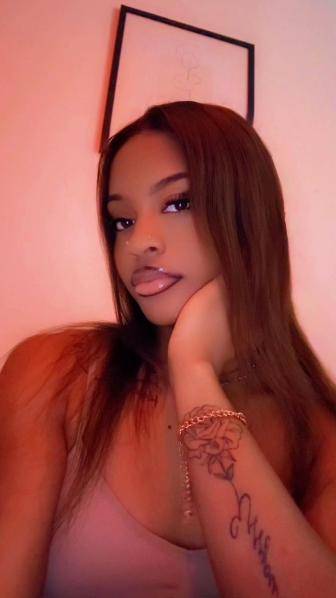𝓐𝔂𝓪 🎀 tweet media