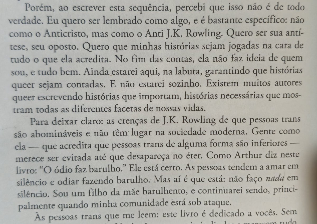 Pedro Arbusto ∞ |📖 Um lugar além do Mar tweet media