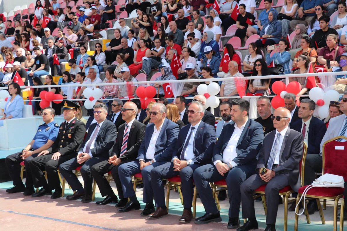 karadagli35's tweet photo. 19 Mayıs Atatürk'ü Anma Gençlik ve Spor Bayramı İlçemizde Coşkuyla Kutlandı https://t.co/9QClly8gs8