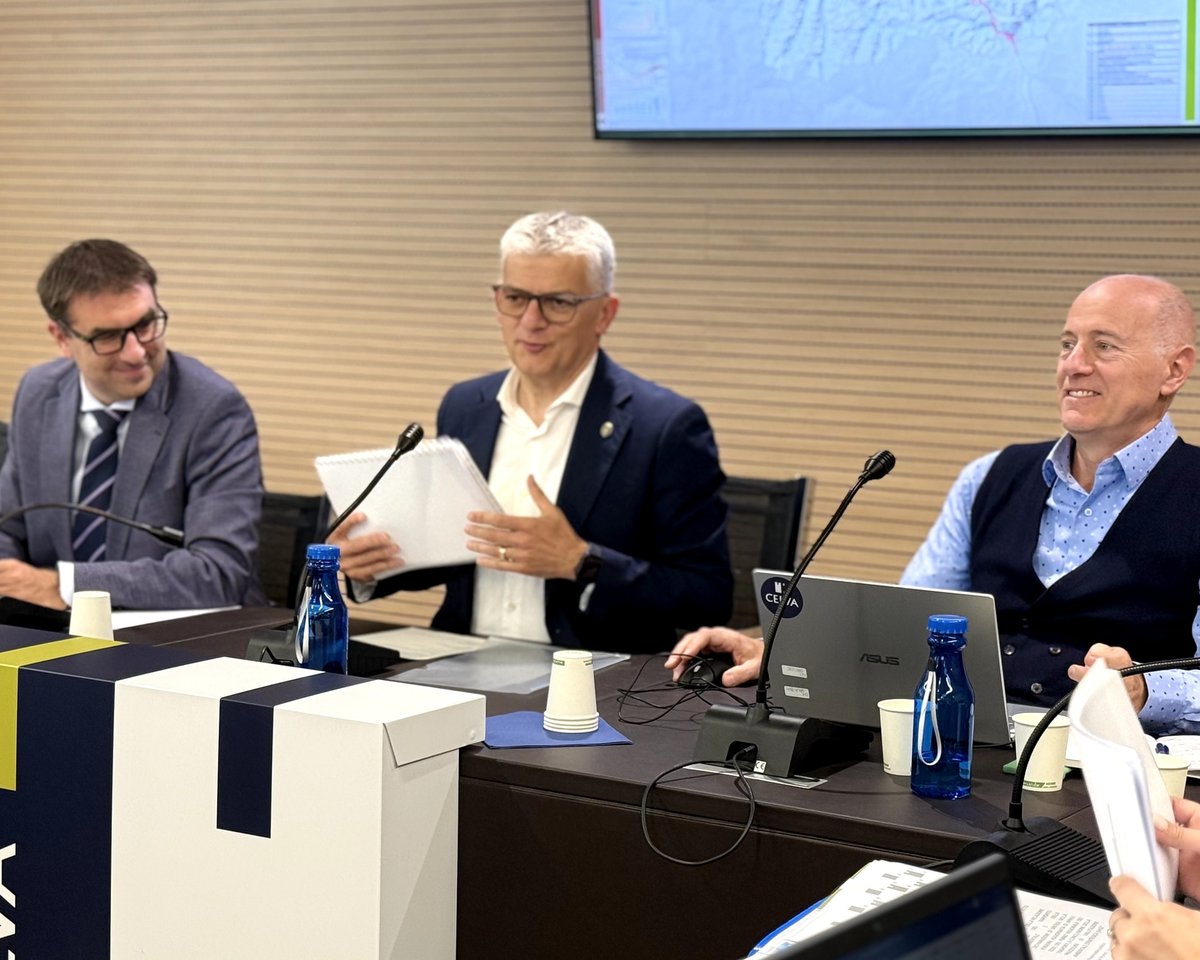 celvavda's tweet photo. 📢Assemblee CPEL e CELVA del 19 maggio

Sette pareri positivi da parte del CPEL in tema di turismo, trasporti, coordinamento epidemiologico regionale e servizi per la prima infanzia.

🔗Approfondisci i temi discussi
https://t.co/RZAMF3u6lY

#cpel #celva #entilocali #comunivda https://t.co/U0I5ZXsmKA