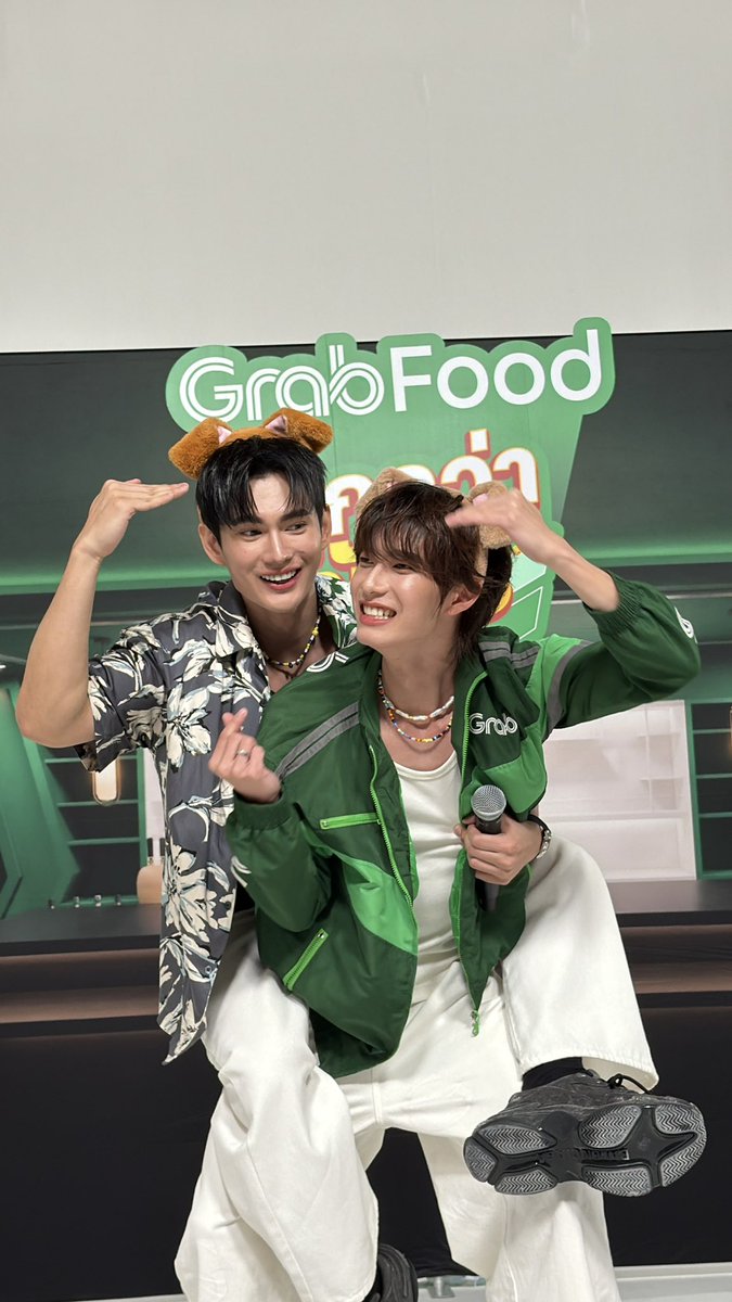 Grab Thailand tweet media
