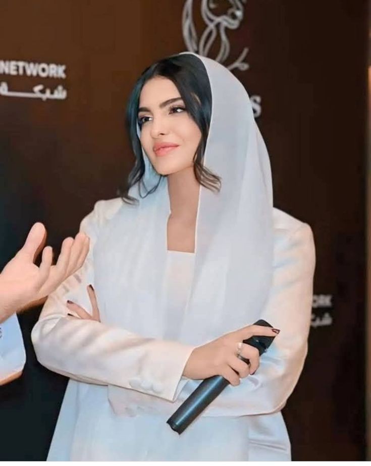 R O B || روب tweet media