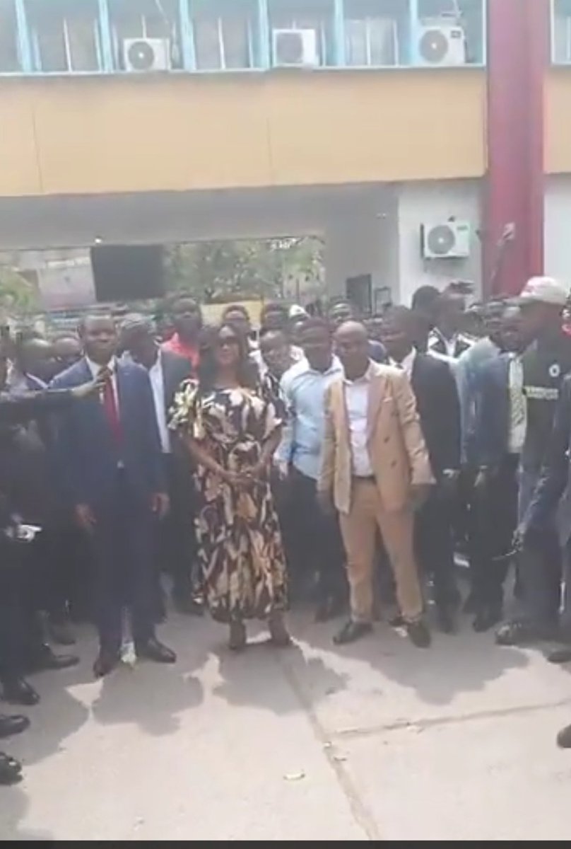 activiste politicien engagé. fiston mutombo tweet media