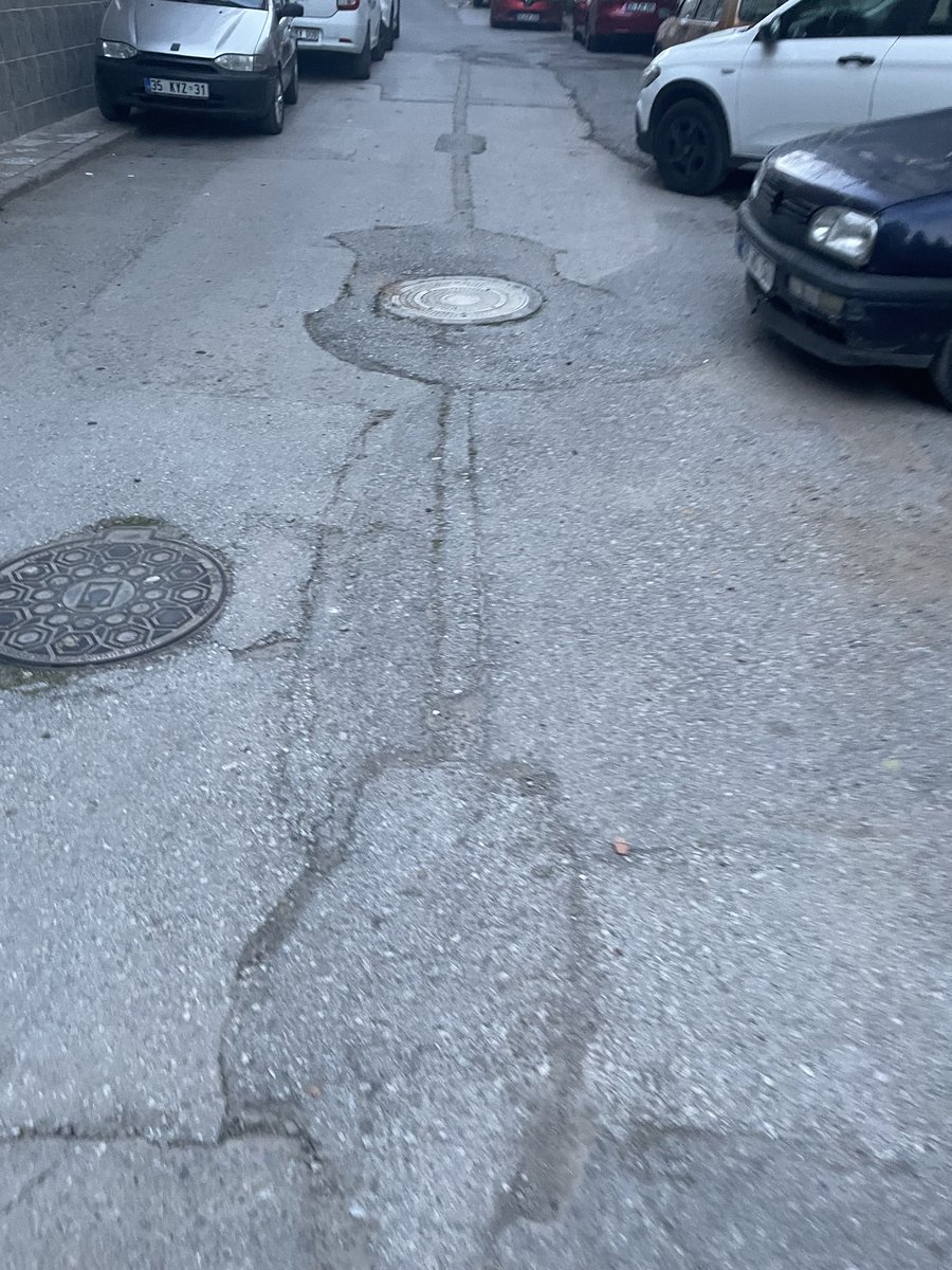 muratfaydas's tweet photo. @izmirbld İmbatlı mahallesi 7410/2 sokaktada çalışma yapmayı düşünüyor musunuz?
@drcemiltugay @karsiyaka_bel https://t.co/f8uBzgPkeP