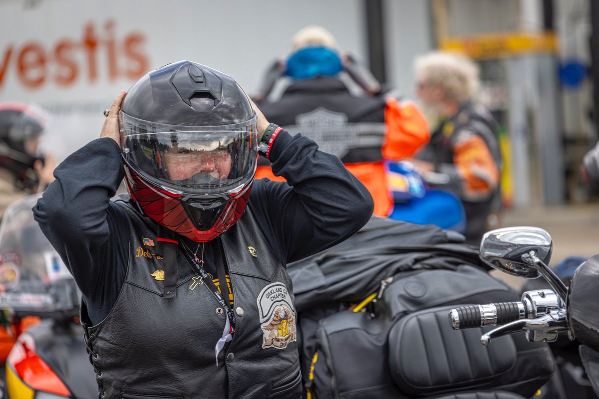 KansasTurnpike's tweet photo. A few days after leaving California, the @RunForTheWall   motorcycle group made a pit stop at our Topeka service area before continuing on to Washington D.C. 🏍️🇺🇸  Run For The Wall  honors veterans, their families, and raises awareness for Prisoners of War (POW) and Missing in Action (MIA).