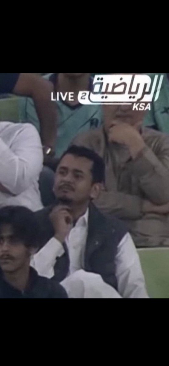 mood tweet media