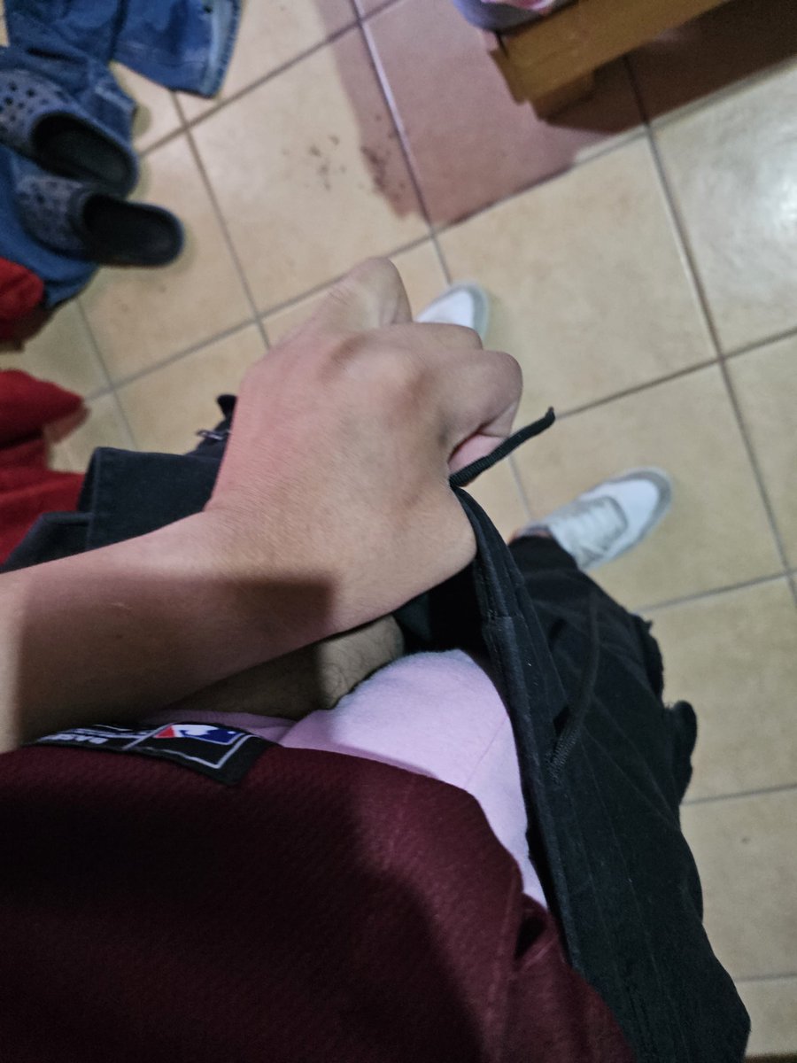 paanquecit's tweet photo. Que bonita combinación, rosa y negro! https://t.co/PtCPwYT5tb
