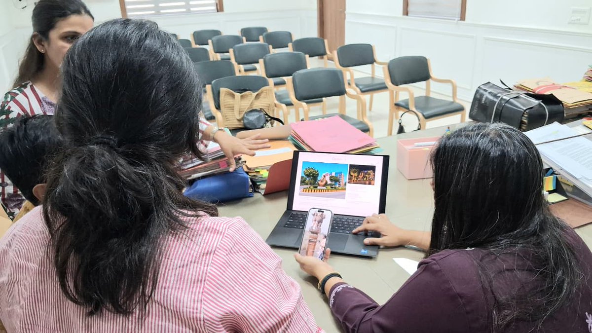 Medha Roopam tweet media