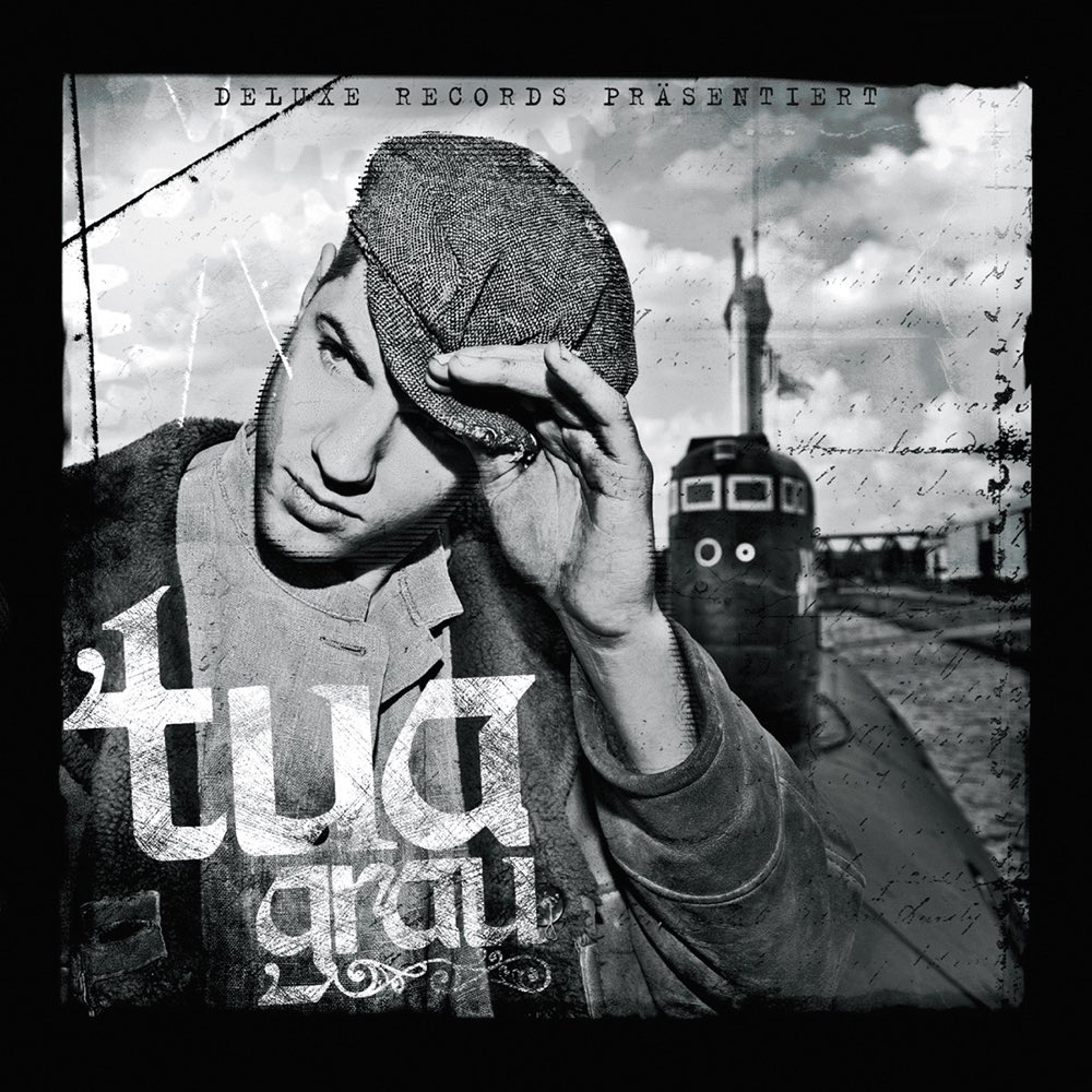 duuutch_schultz's tweet photo. Das hier.
Den Amis geht über die Sprache wahrscheinlich eins der besten originelsten Rap Alben das existiert verloren.
Aber zu ihrer Verteidigung: die Deutschrap Hörer haben die Einzigartigkeit dieses Albums auch nach bald 20 Jahren nicht gerafft. https://t.co/KieJFbZDYE