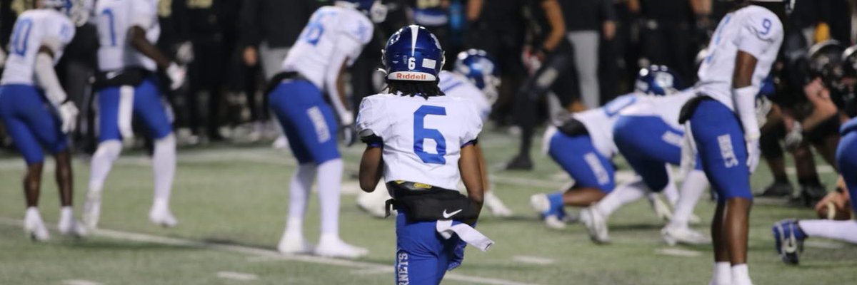 GoMiddle's tweet photo. It is time for another target talk! This time it is @Lockedbytrey, a defensive back who was recently offered by the Blue Raiders! @GoMiddle_Matt talked to Austin, getting the details on his recruitment and where the Blue Raiders stand!

https://t.co/hOPyiARSuY https://t.co/QXjeOZCS77